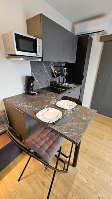 Studio Les Deux Grenouilles 5Mn De Colmar Herrlisheim-près-Colmar Екстериор снимка
